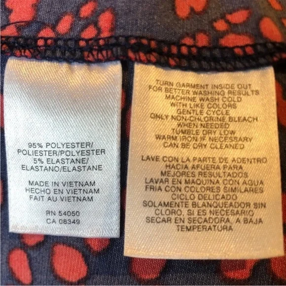 Anne Klein XLg Red Pattern on Navy, Sleeveless Cowlneck Cape-overlay Top. - Picture 7 of 10